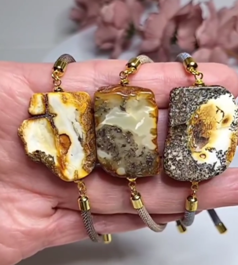 Wyroby bursztynowe 4